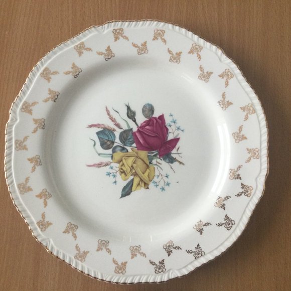 3 dinner plates bundle wood & son, Georgian china, Kathie Winkle rose 22k gold - Picture 2 of 7